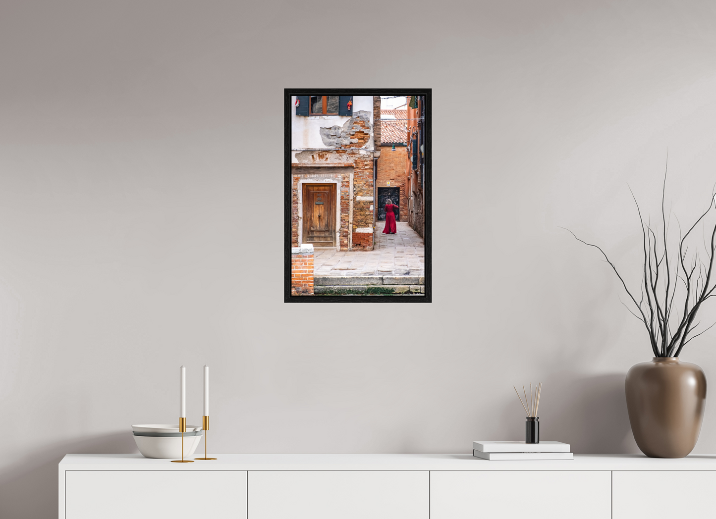 16 x 24″, Floater Frame Lady In Red