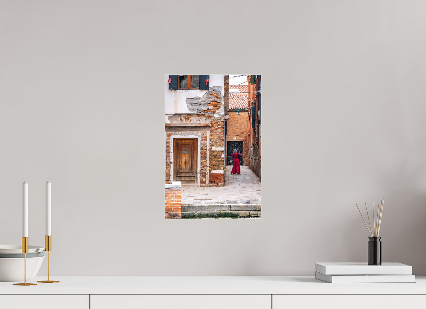 10 x 15″, Photo Print Under Acrylic Glass Lady In Red